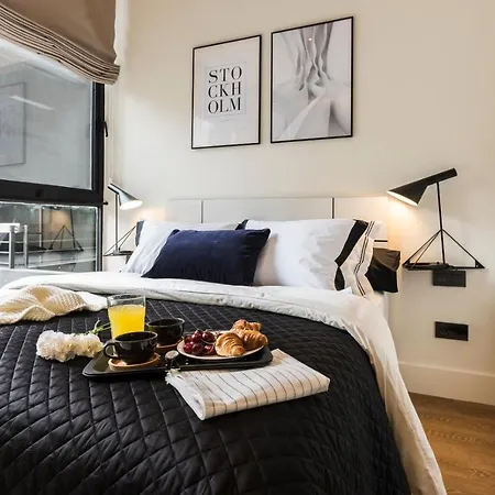 Urban By Staynn Apartment *