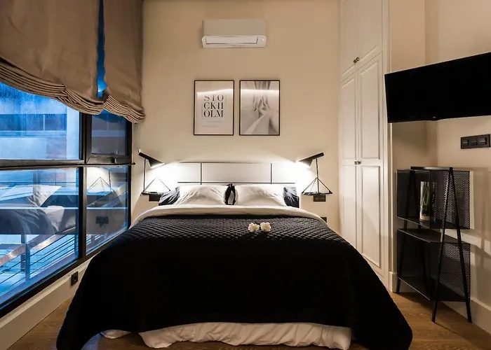 Urban By Staynn Apartment